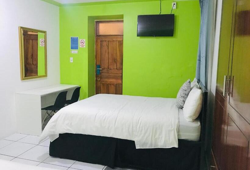 スタンダードトリプルルーム, Accel Hotel La Quinta