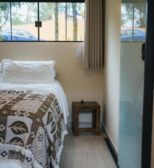 جناح مطلّ علي حمام السباحة, Diver Village Ilhabela