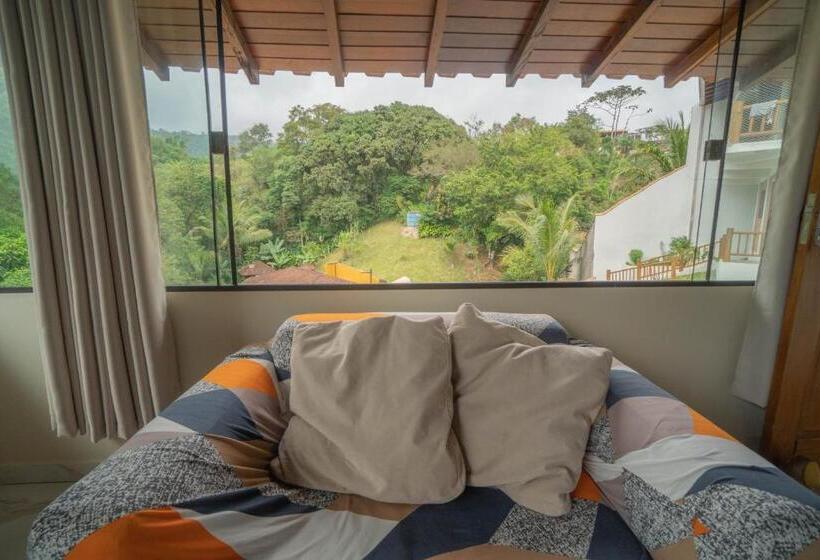 غرفة قياسية مطلّة علي حمام السباحة, Diver Village Ilhabela