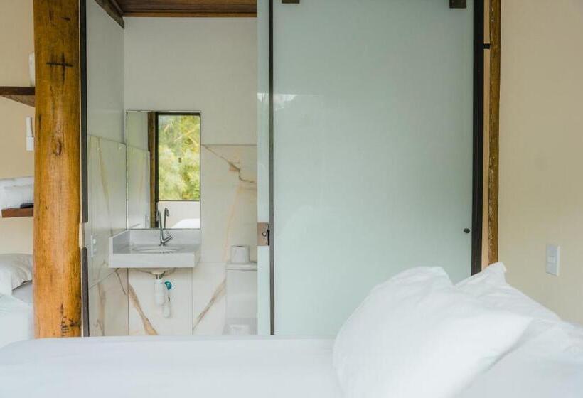 غرفة قياسية مطلّة علي حمام السباحة, Diver Village Ilhabela