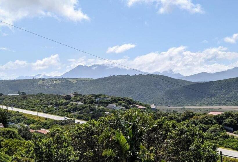 带大床的标准间, Villa Cape Garden Route