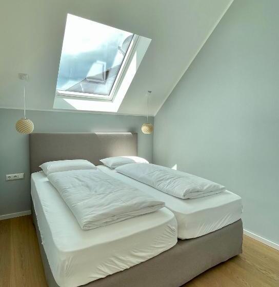 شقة غرفة واحدة مطلة على البحر, Westeroog