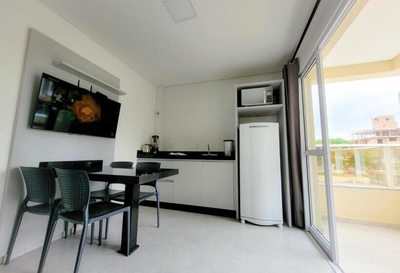 استودیوی لوکس, Hospeda Mariscal Flat