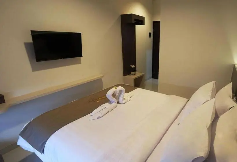 Camera Standard, Cozzy Stay Hotel Semarang By Sinergi