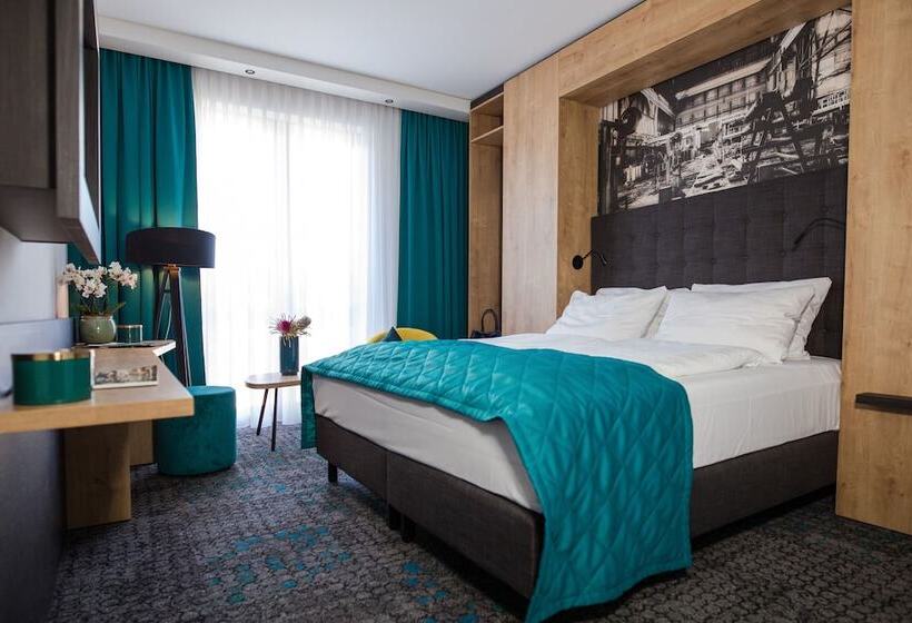 수피리어 싱글 룸, Das Steinmuller