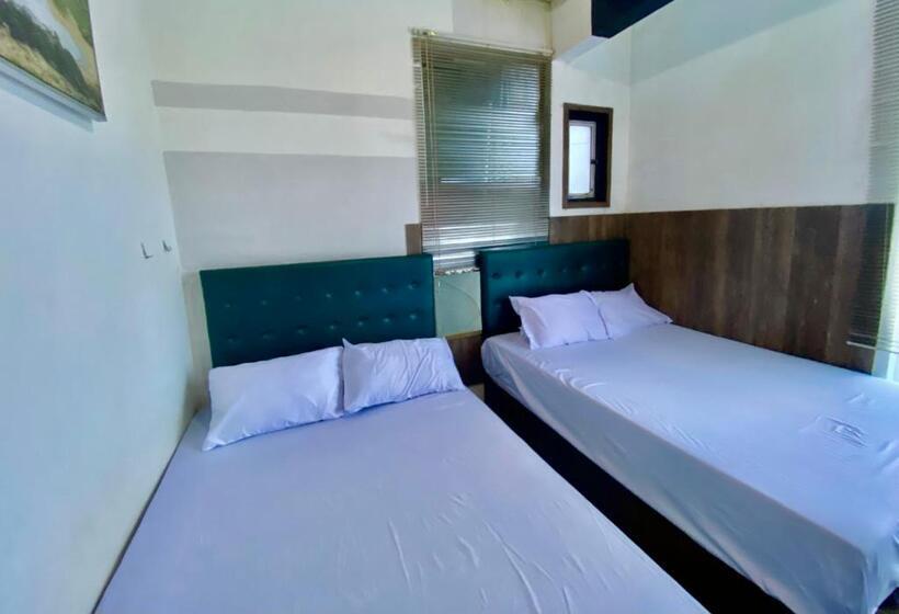 غرفة عائلية, Homestay Batu Kelir Syariah Dieng Mitra Reddoorz