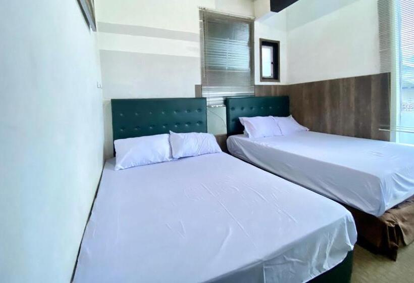 Семейный Номер, Homestay Batu Kelir Syariah Dieng Mitra Reddoorz