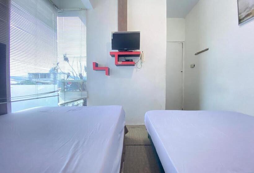 غرفة عائلية, Homestay Batu Kelir Syariah Dieng Mitra Reddoorz