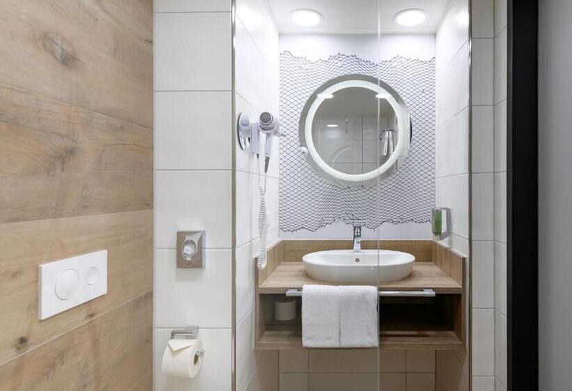 Семейный Номер, Ibis Styles Kiel City