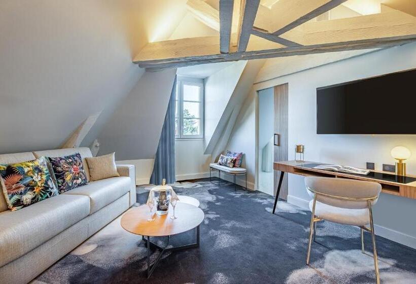 جناح, Les Tresorieres