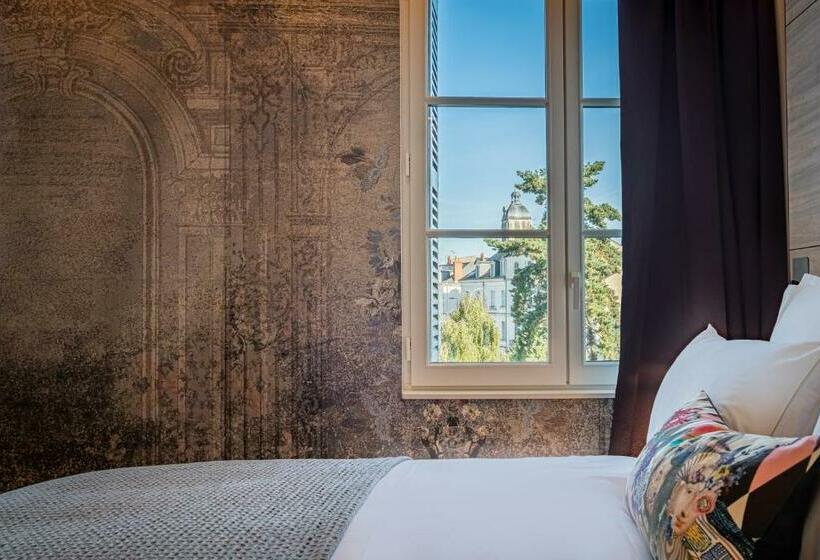 غرفة ديلوكس, Les Tresorieres