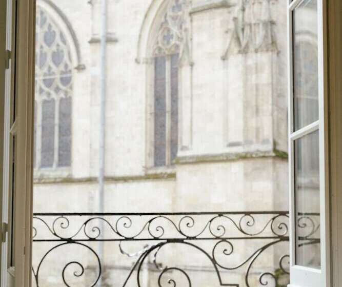 اتاق لوکس با بالکن, Lola Boutique Hôtel   Bordeaux Centre