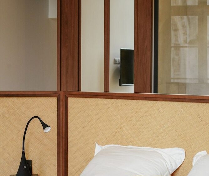 اتاق لوکس با بالکن, Lola Boutique Hôtel   Bordeaux Centre