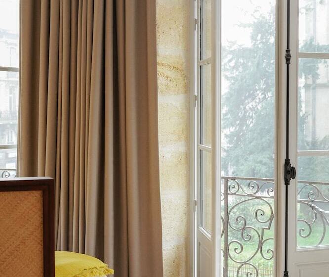 اتاق لوکس با بالکن, Lola Boutique Hôtel   Bordeaux Centre