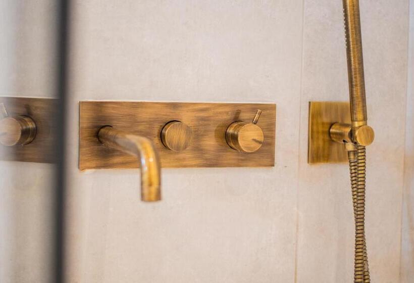 اتاق لوکس, Lola Boutique Hôtel   Bordeaux Centre