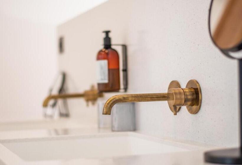 اتاق لوکس با بالکن, Lola Boutique Hôtel   Bordeaux Centre