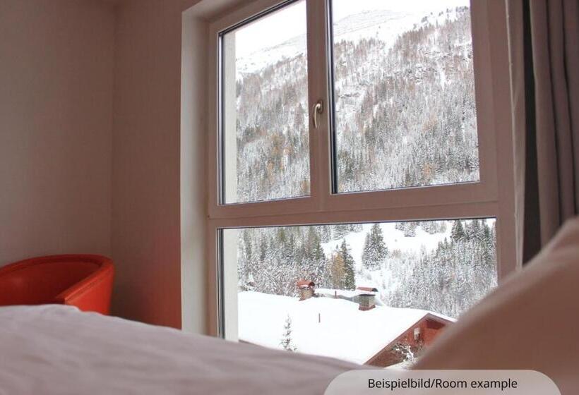 Номер Стандарт Трехместный, Sporthotel Shanti