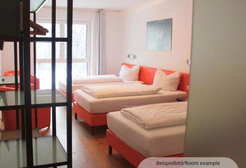 Номер Стандарт Трехместный, Sporthotel Shanti