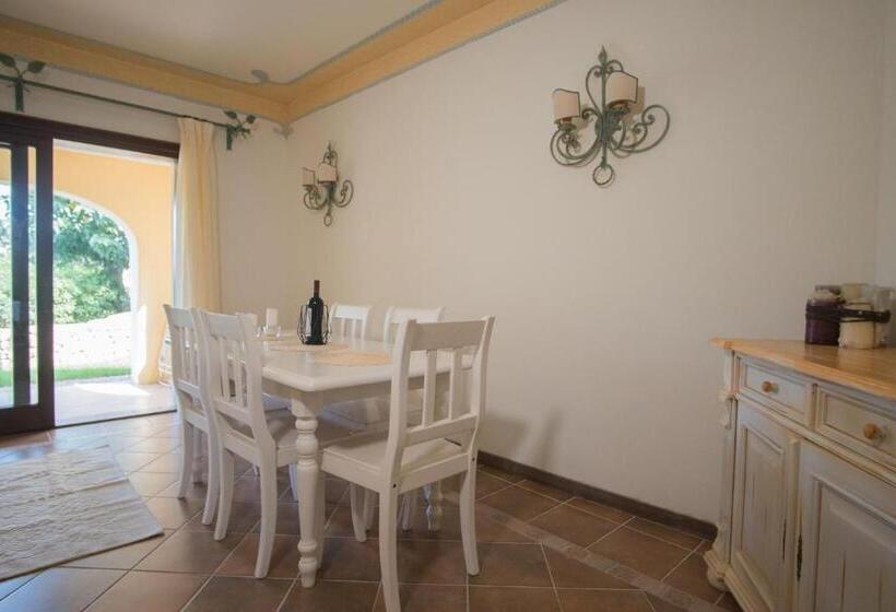 דירת חדר, Il Giardino Degli Oleandri