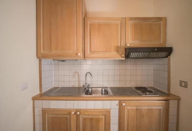 דירת חדר סופריור, Il Giardino Degli Oleandri