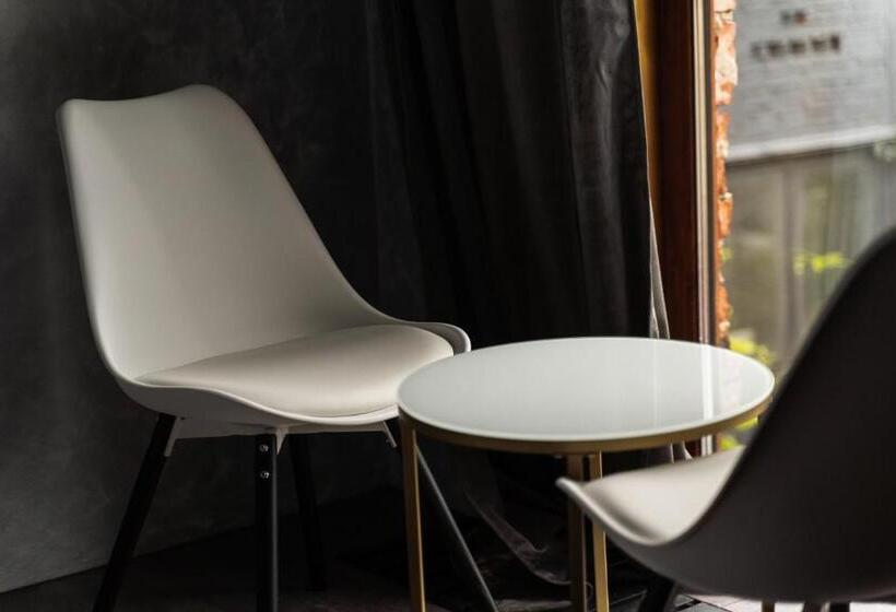 디럭스 룸, Sofa Boutique Hotel & Spa
