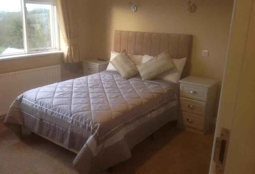 标准间带山景, Lilac Manor