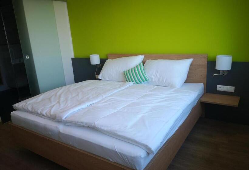 Номер Стандарт, Weingut Lichtscheidl