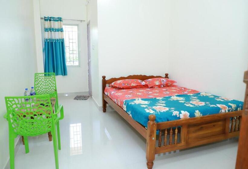 이코노미 룸, Benziger Inn