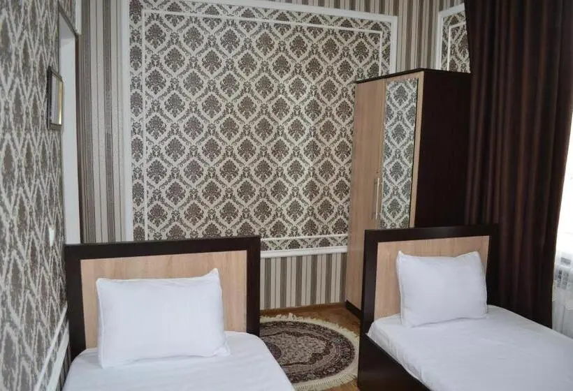 Quarto standard, Hostel Farovon