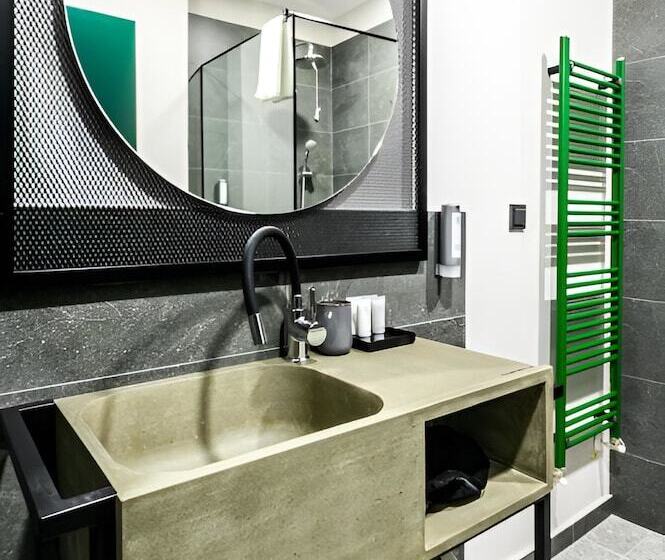 غرفة قياسية, Cota1110