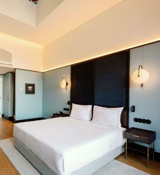 جناح جونيور ديلوكس, The Editory Riverside, Santa Apolonia