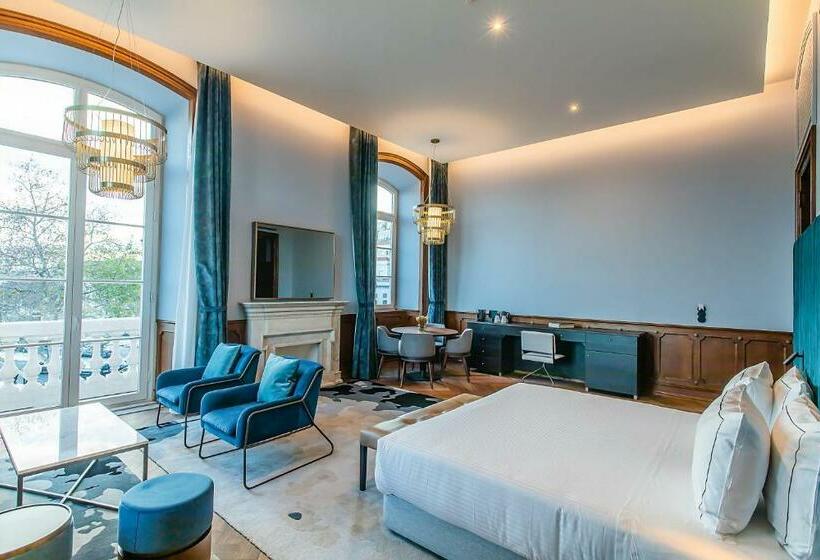 جناح سرير كينج, The Editory Riverside, Santa Apolonia