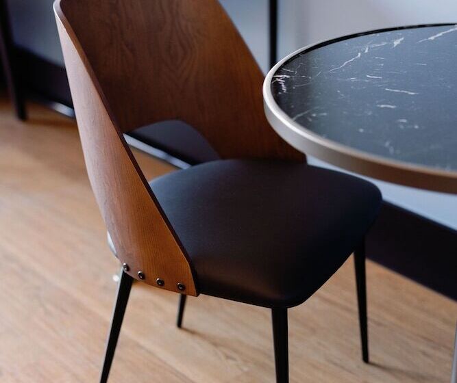 جناح جونيور ديلوكس, The Editory Riverside, Santa Apolonia