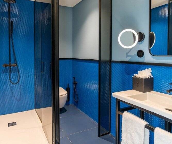 جناح مطل على البحر, The Editory Riverside, Santa Apolonia