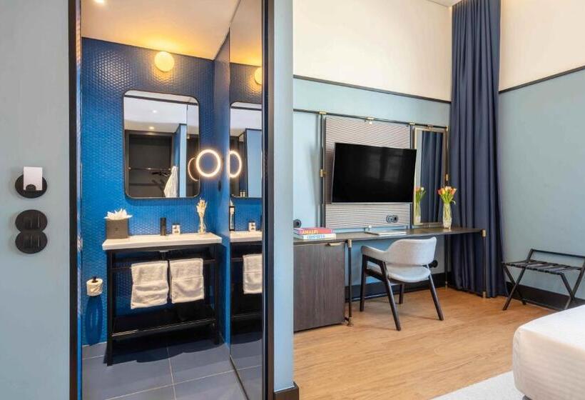 غرفة قياسية ذات إطلالة, The Editory Riverside, Santa Apolonia