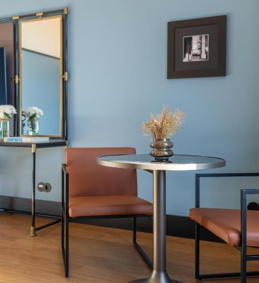 جناح مطل على البحر, The Editory Riverside, Santa Apolonia