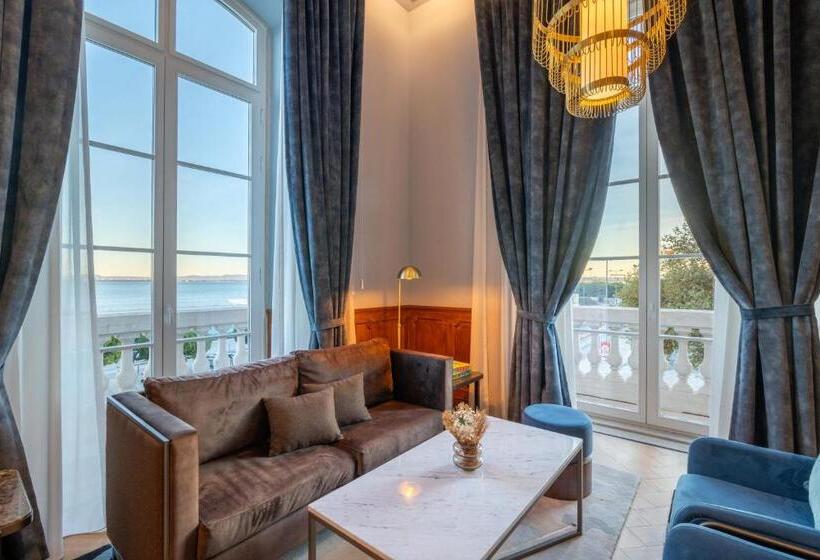 جناح سرير كينج, The Editory Riverside, Santa Apolonia