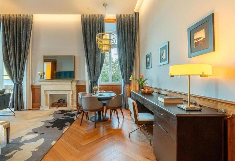 جناح سرير كينج, The Editory Riverside, Santa Apolonia