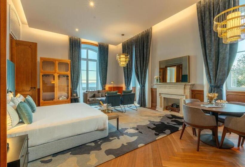 جناح سرير كينج, The Editory Riverside, Santa Apolonia