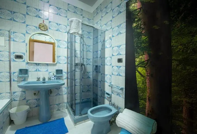 اتاق اکونومی, Doctor House Standard, Suites & Luxury Rooms