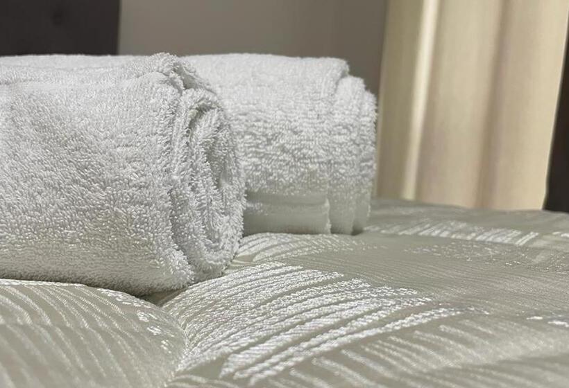 标准间, Doctor House Standard, Suites & Luxury Rooms