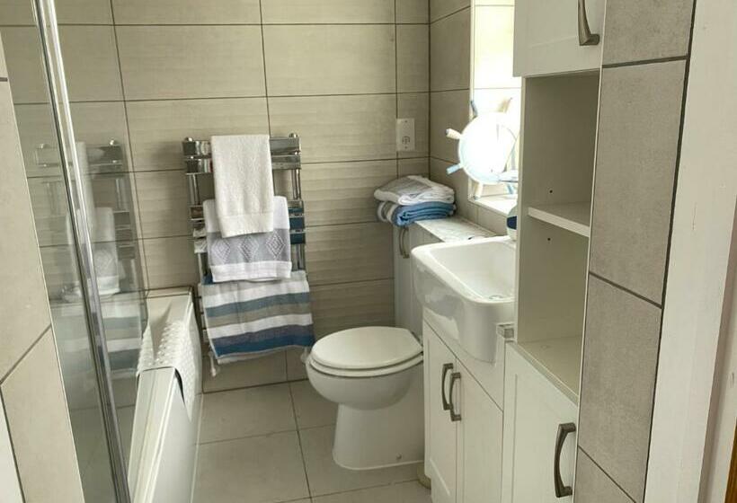 标准间, Pagham Getaways