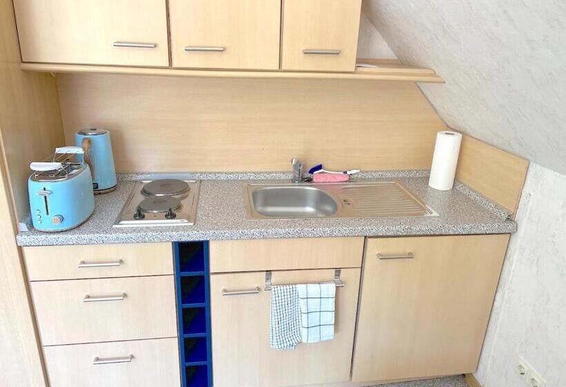 バルコニー付きスタンダードステューディオ, Vor Lauter Bäumen B&b