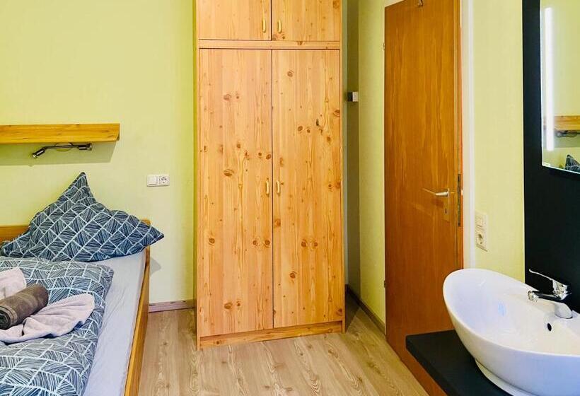 スイート（家族用）, Vor Lauter Bäumen B&b