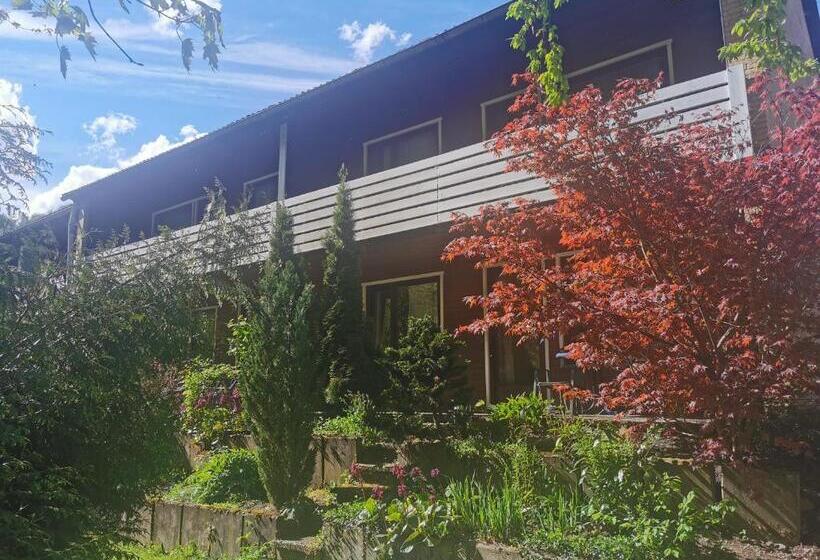 スイート（家族用）, Vor Lauter Bäumen B&b