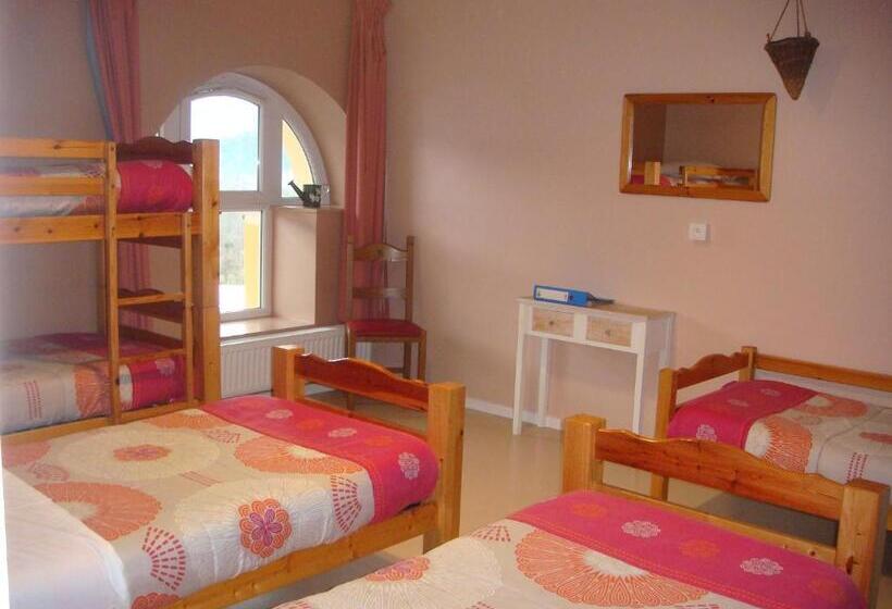 Семейный Номер, Gite De Pontgibaud