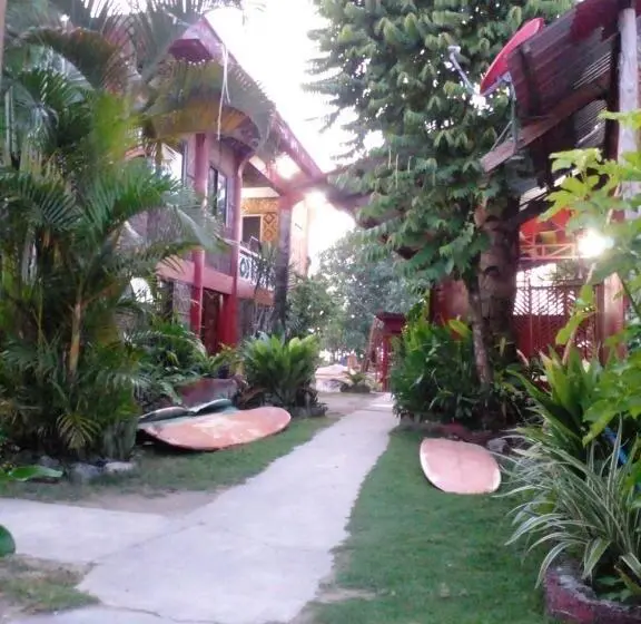 اتاق استاندارد با بالکن, Nine Clouds Homestyle Accommodation