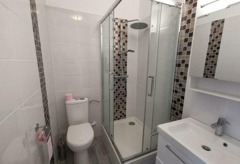 Номер Стандарт, Hotes Octon