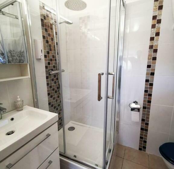 Номер Стандарт, Hotes Octon