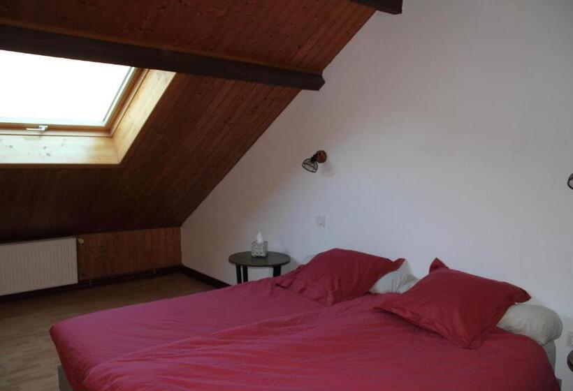 غرفة قياسية, Maison De Marie